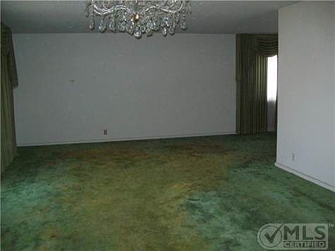 2nd image of 2730 Taylor Ave