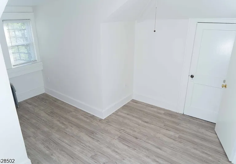 518 Monroe St #3 — Photo 8
