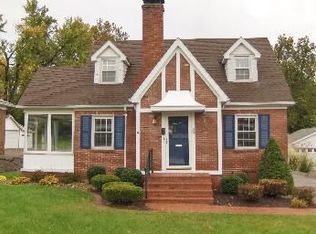 4 W Mill Rd, Evansville, IN 47710