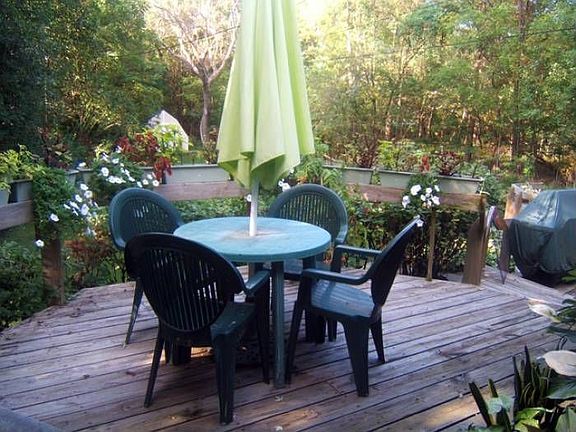 2 tiered deck