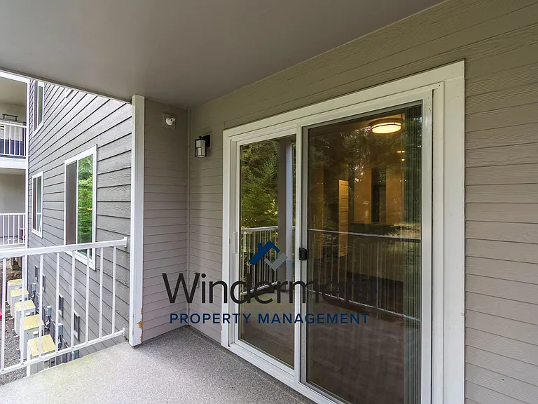1621 SW Mulberry Pl #D102 — Photo 16