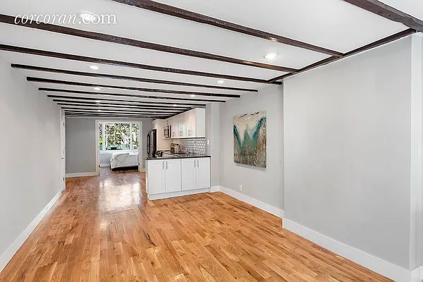 Sold by Corcoran | media 22