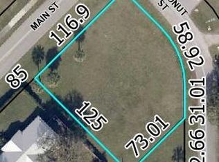 102 Coconut St, Sebastian, FL 32958