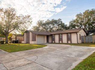 7611 Autumn Pines Dr, Orlando, FL 32822