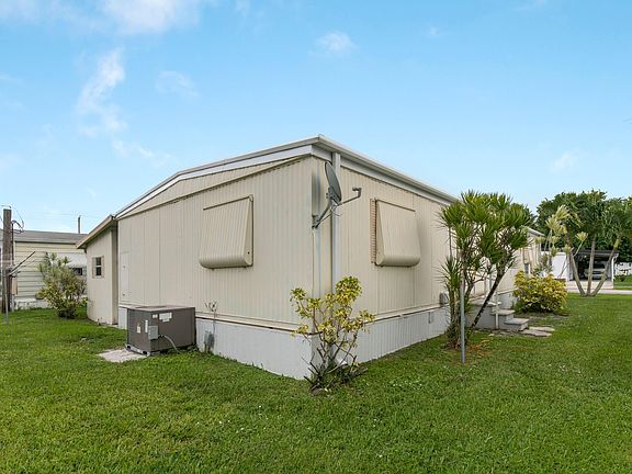3rd image of 4049 Mission Bell Drive