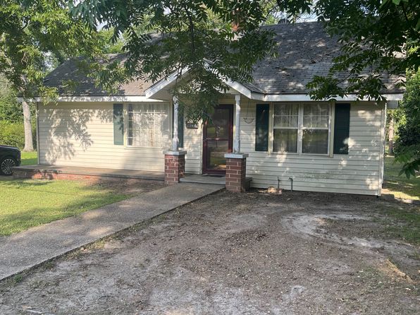 404 Kenworth St