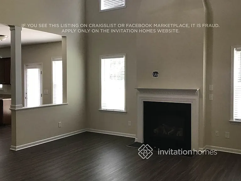 5232 Sapphire Springs Dr — Photo 2