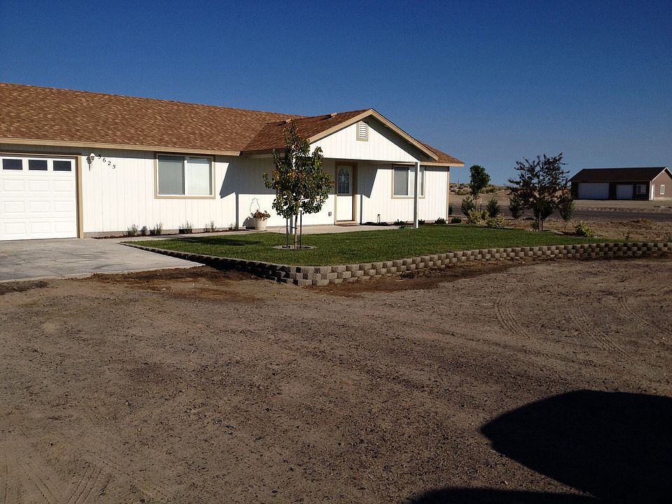 2nd image of 3625 Jane Ct