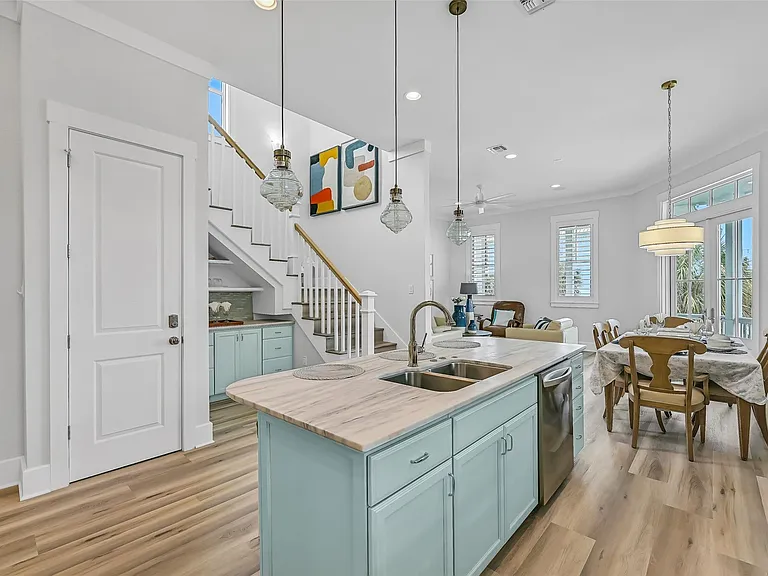 817 Positano Rd — Photo 18