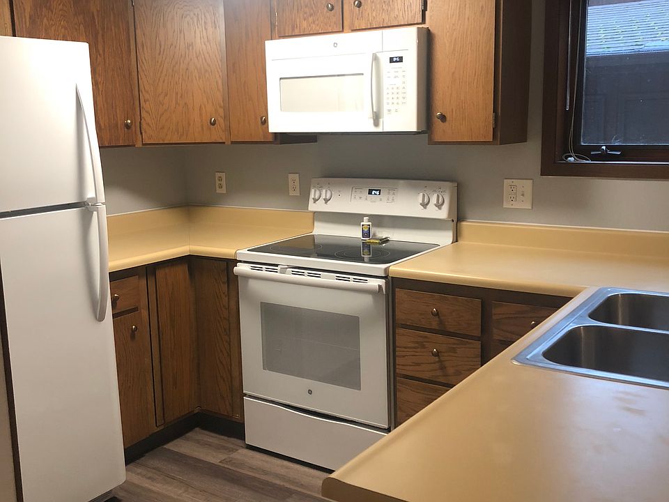 1st image of 660 Wilcox Ave