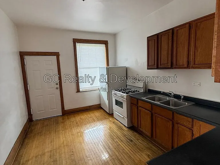2550 W Washington Blvd #3W — Photo 9