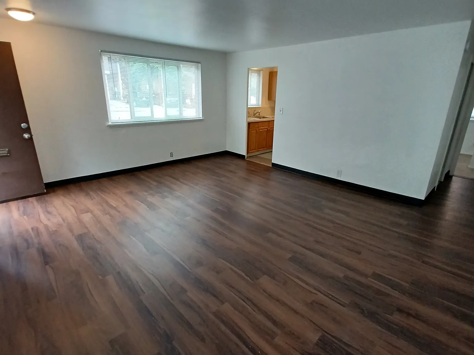 University View Apartments — Photo 3