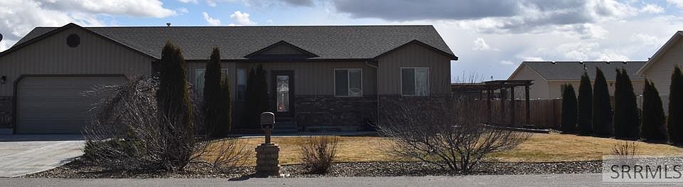 1st image of 2300 E Hailey Ave