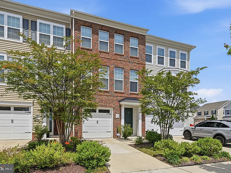 650 Aspen Rd #108 — Photo 1