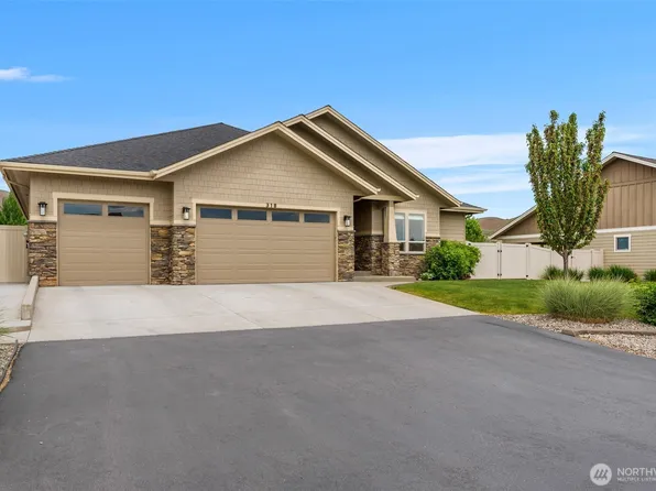 318 Brinley Lane, Chelan, WA 98801