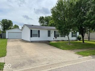 4663 Breckenridge Dr, Columbus, IN 47203