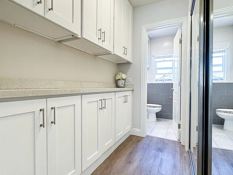 6451 Lexington Ave #U — Photo 9
