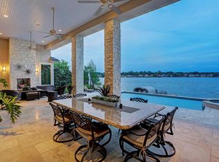 28 La Jolla Cir, Montgomery, TX 77356