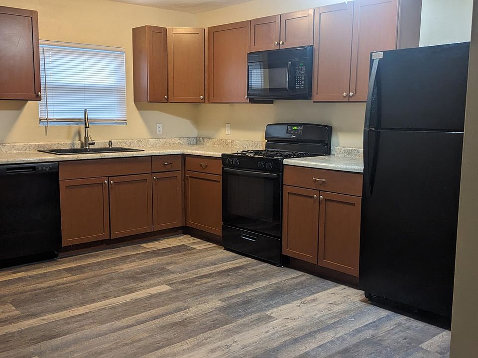 Remodeled Eat In Kitchen