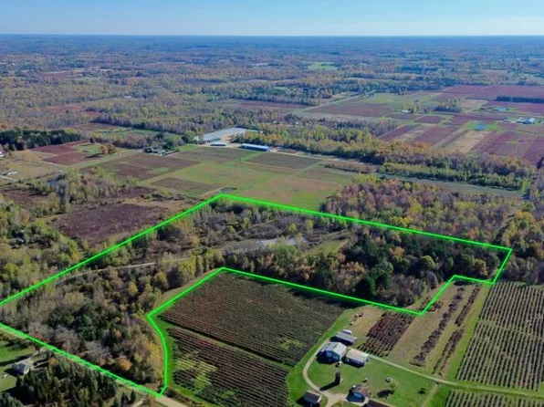 104th Ave, Grand Junction, MI 49056