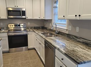 2401 Ironwood Ln, Hayes, VA 23072