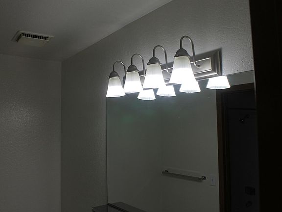 5th image of 6364 Village Green Cir APT 3