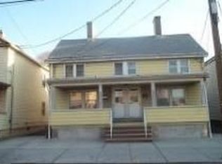 322 Center St, Elizabeth, NJ 07202