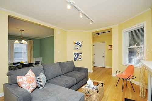 5th image of 4017 N Clarendon Ave APT 1E