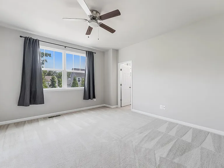 12199 Aster Rd — Photo 38