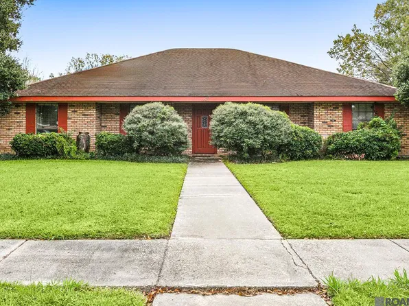 1107 E Palmview St, Gonzales, LA 70737