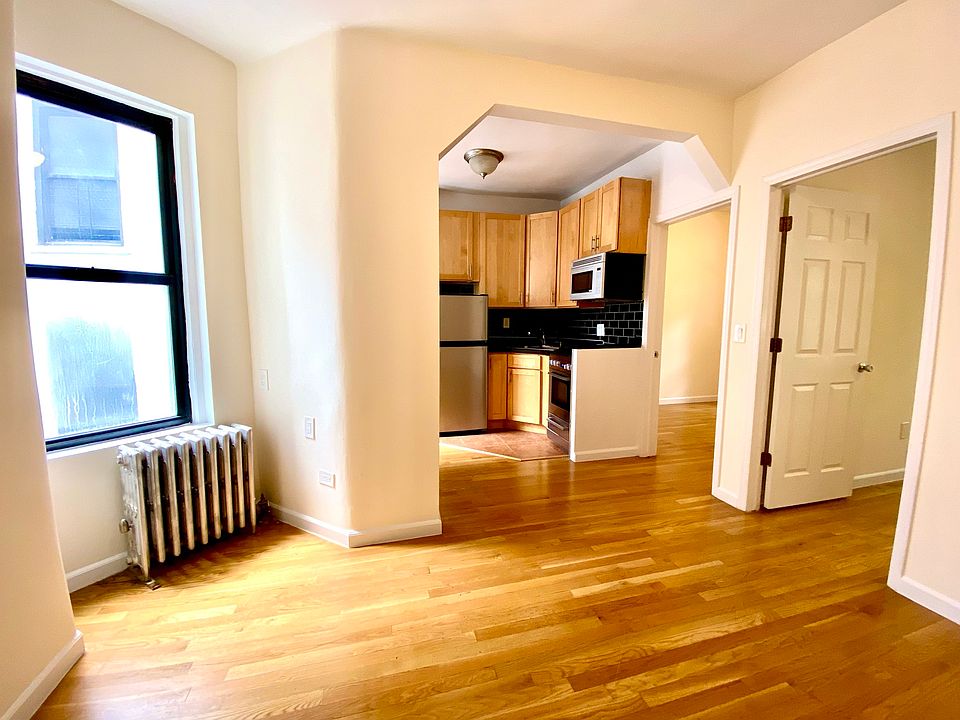 1st image of 226 E 78th St #16