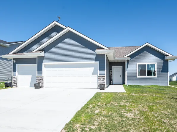 408 Westwood Dr, Huxley, IA 50124