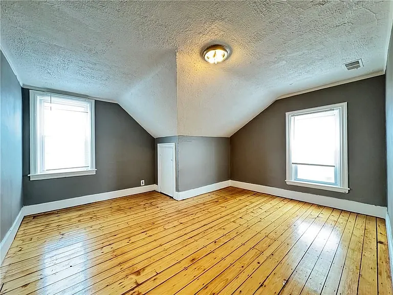 910 Atwells Ave #3 — Photo 10