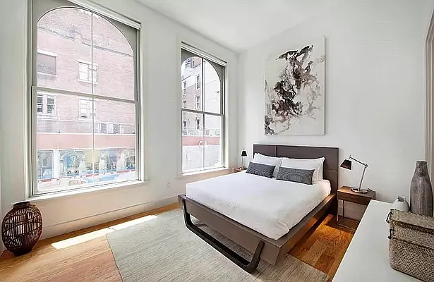 Rented by Compass | media 12