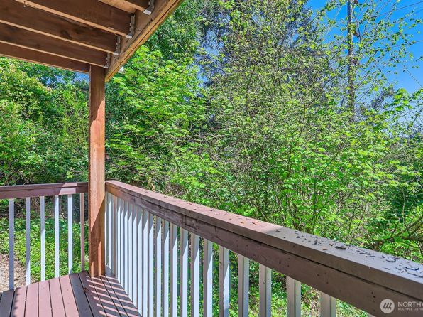 3018 128th Avenue SE #10, Bellevue, WA 98005