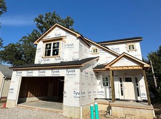 435 Oakmoor Ave, Bay Village, OH 44140