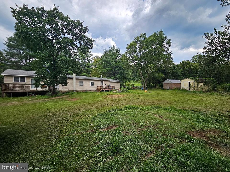 1st image of 348 Thompson Hollow Rd