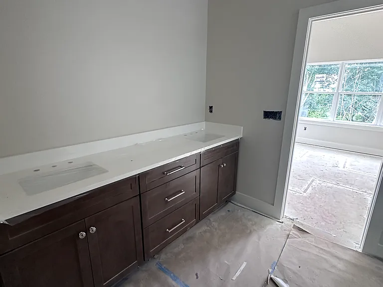615 Waco Dr — Photo 9