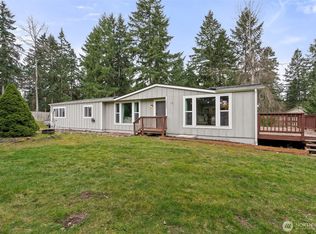 32206 71st Ave S, Roy, WA 98580