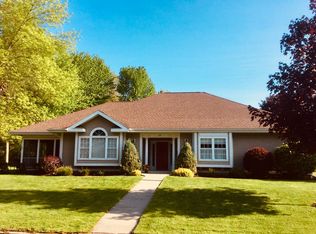 24 Trafalgar Dr, Plattsburgh, NY 12901
