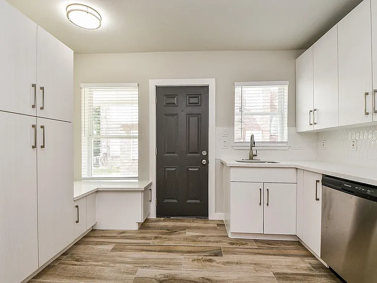 3426 Rosedale St #1 — Photo 7