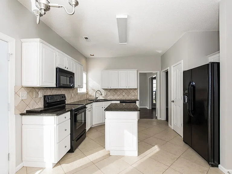 12024 Brownestone View Dr — Photo 8