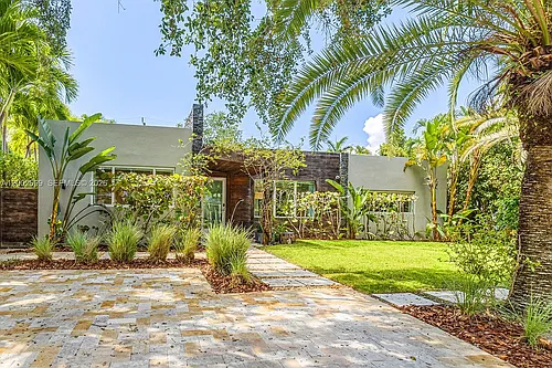 570 NE 52nd Ter #0 Photo 1