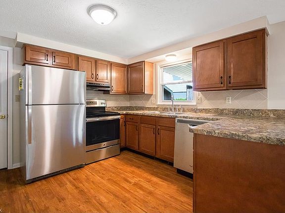 5th image of 1801 Bywood St SE