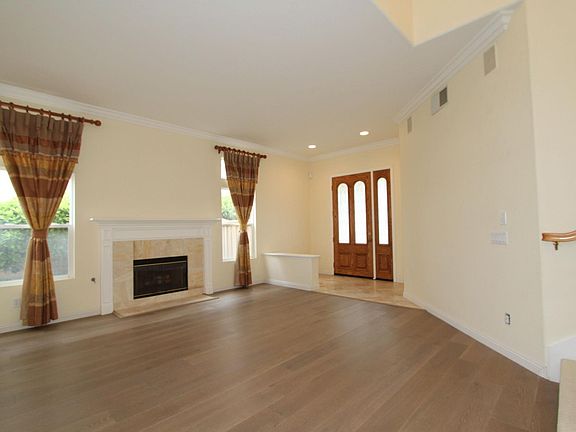 3rd image of 5028 Greenwillow Ln