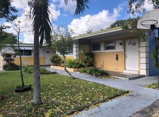 6051 Funston St, Hollywood, FL 33023