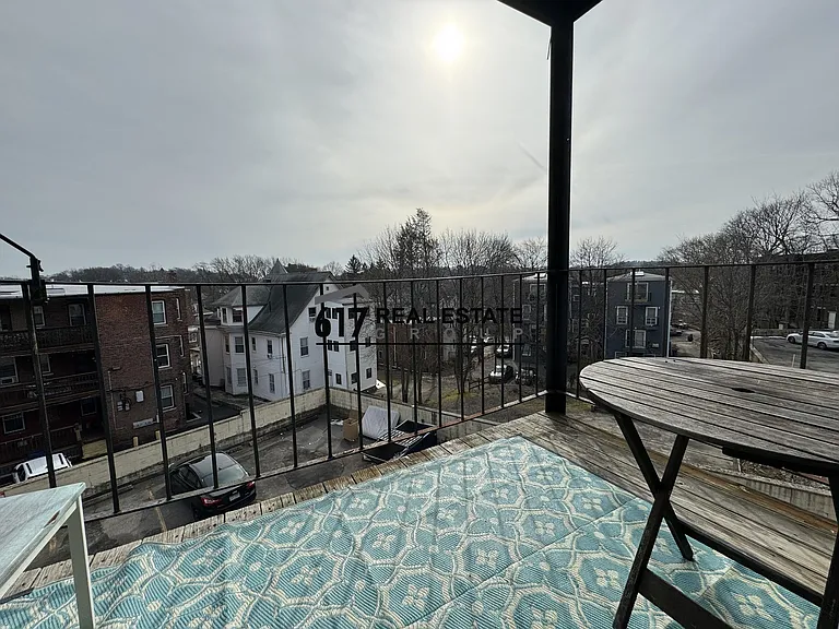 33 Egremont Rd #3 — Photo 4
