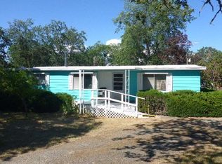 306 Harris Rd, Grants Pass, OR 97526