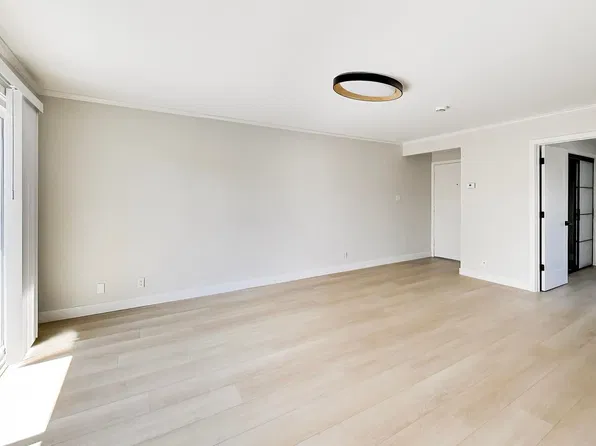 1265 Oak Grove Ave APT 3, Burlingame, CA 94010