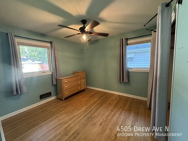 4505 Drew Ave N — Photo 15
